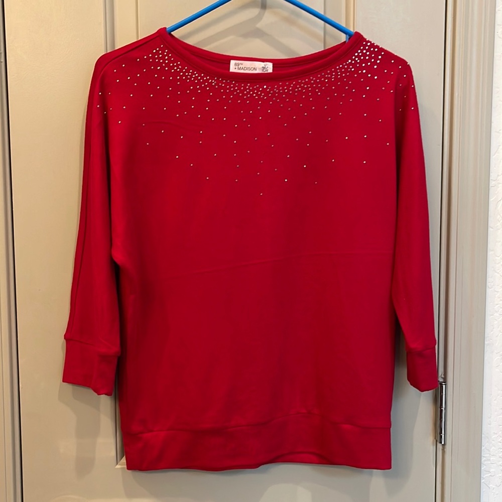 Sparkle red top